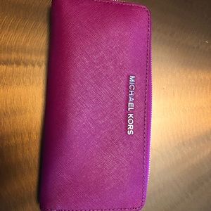 Michael Kors Fuschia Continental Wallet
